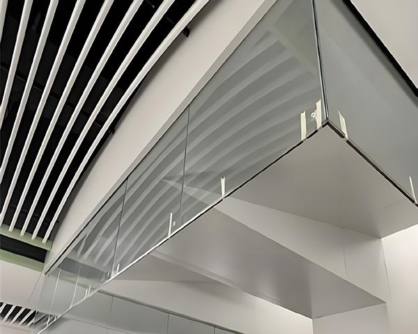 陕西玻璃陕西挡烟垂壁 陕西玻璃陕西挡烟垂壁