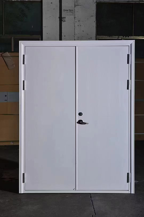 酒店项目完成公共区域陕西防火门布设